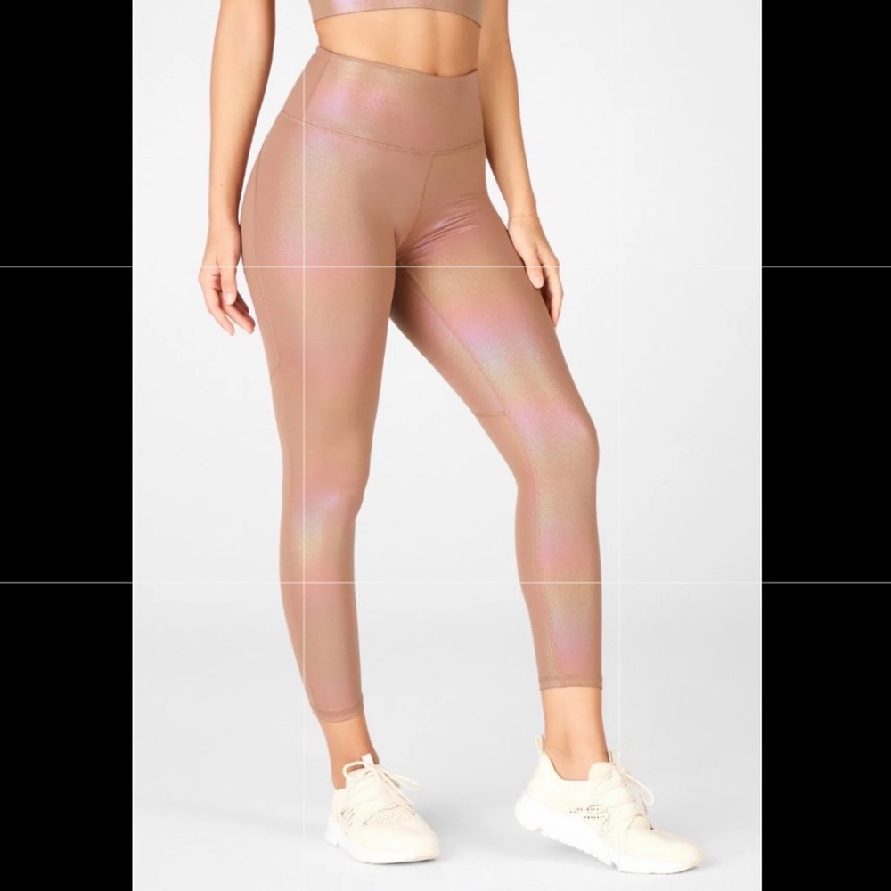 BRAND NEW W/TAG Fabletics Iridescent legging